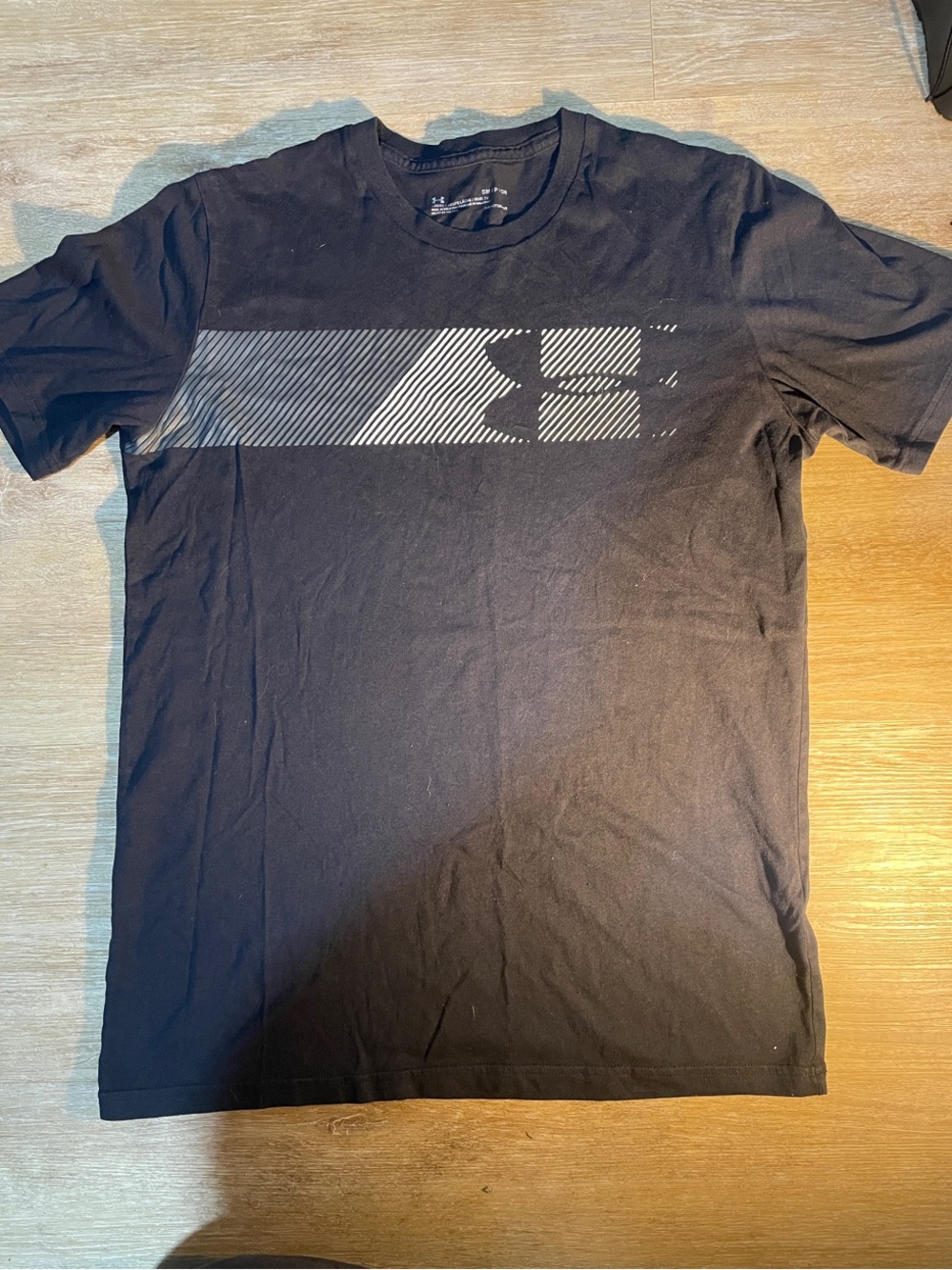 Under Armour Black Short-Sleeve Logo Graphic Tee